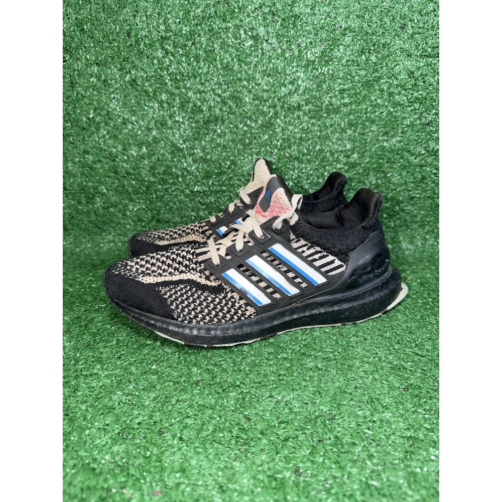 Disney Adidas Ultraboost Women 7 Boys 5.5 Black Athletic‎ Sneakers Running Shoes - Picture 4 of 10